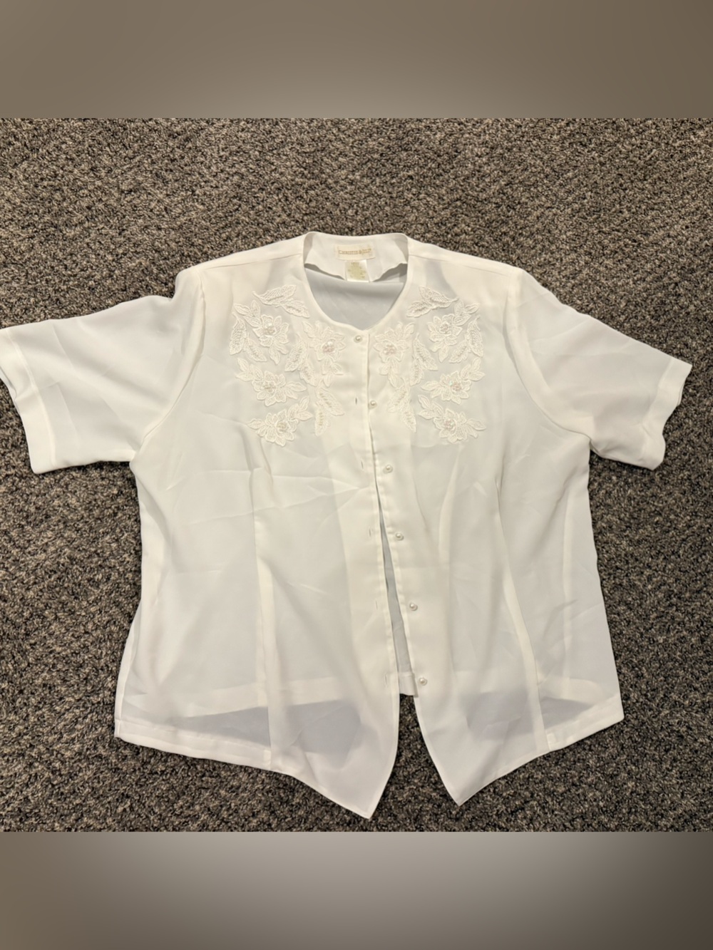 White Embroidered Short-Sleeve Women’s Blouse